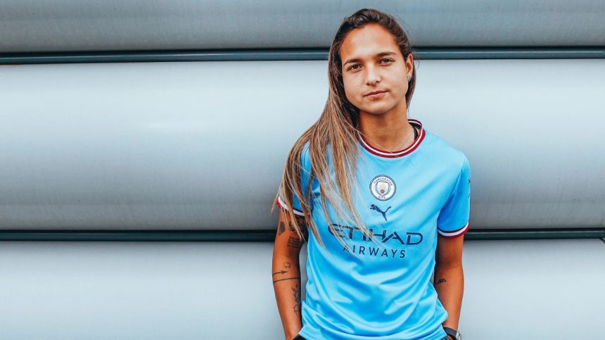 Deyna Castellanos deja el Manchester City