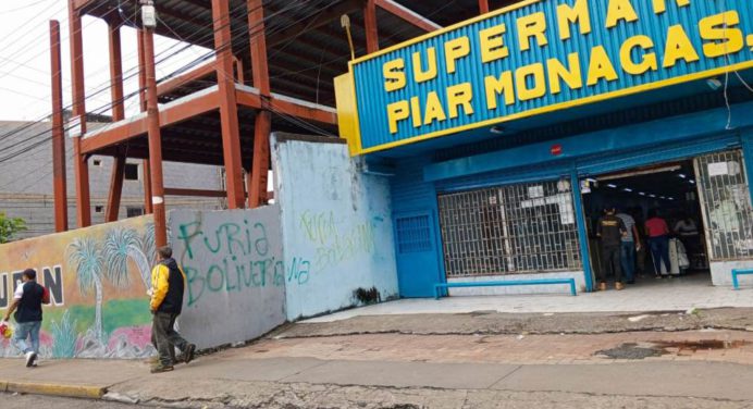 Denuncian pinta de graffitis contra la sede de UNT Monagas