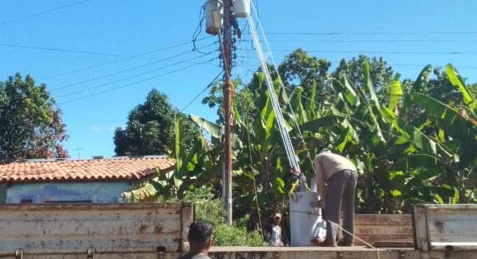 Instalan transformador de 37,5 KVA para beneficiar a la población de Morón