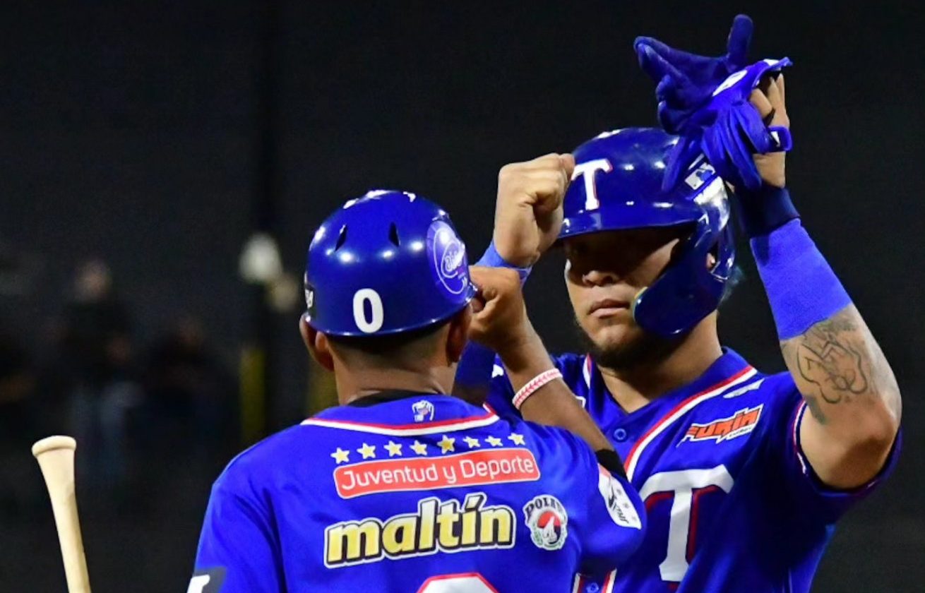 Los Tiburones de La Guaira arrancaron con el pie derecho la gran final