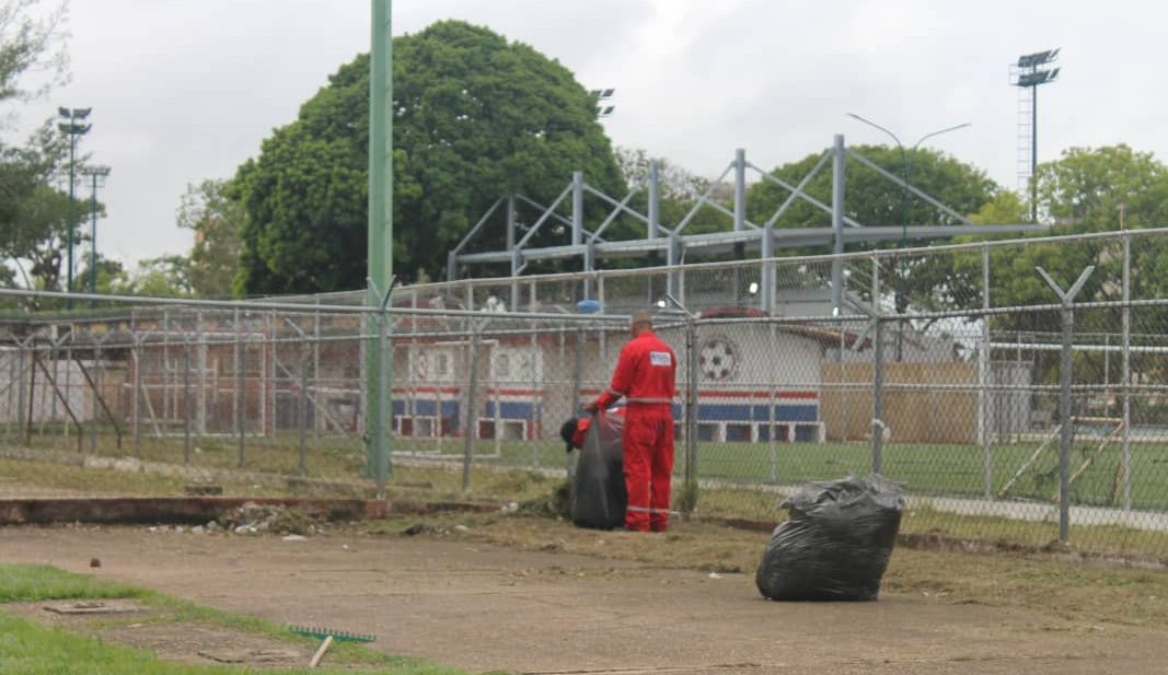 Escuela Mejía acondiciona áreas para entrenamientos