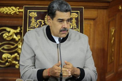 Maduro señala la dependencia