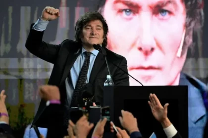 Presidente Javier Milei crítica al Congreso de Argentina