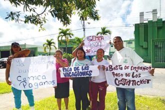 Trabajadores de Cemca descontentos