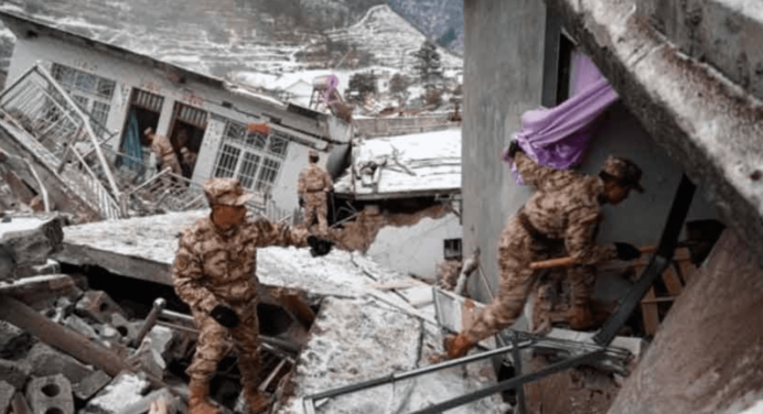 Tres víctimas mortales deja el terremoto en China de 7,1 de magnitud