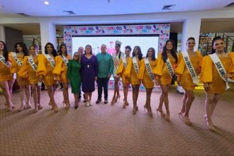 Once candidatas se disputan el reinado de carnaval