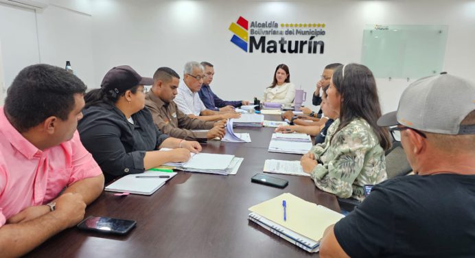 Alcaldesa de Maturín evalúa las acciones en materia de servicios públicos