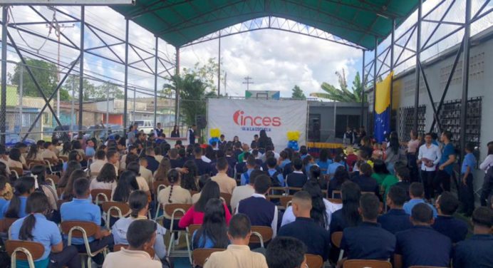 Inces va a la Escuela promueve formación técnica en la escuela Pedro Máximo Campos