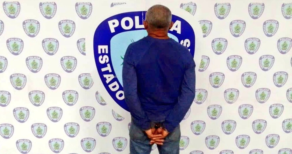 Detenido por abusar y embarazar a su hijastra