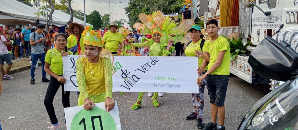 mas de 200 mil personas presenciaron el tercer desfile del carnaval de maturin laverdaddemonagas.com comparsa de villa verde