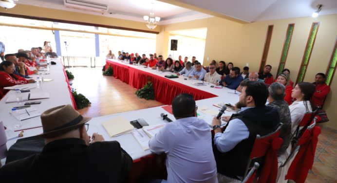 Monagas suma mil 200 asambleas en debate de las 7T