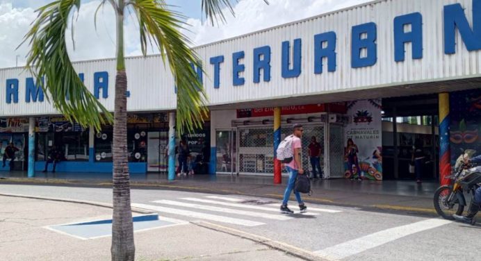 Terminal de Maturín sigue despidiendo a temporadistas