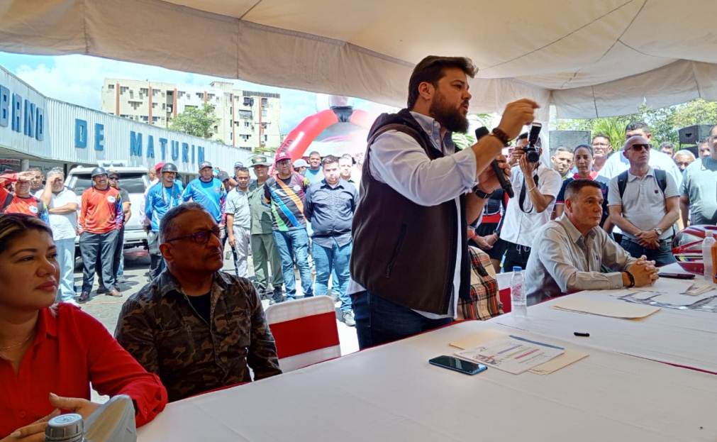 Transportistas cuentan con la primera tienda socialista 3 transportistas cuentan con la primera tienda socialista laverdaddemonagas.com gobernador tienda