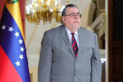 embajador en Venezuela