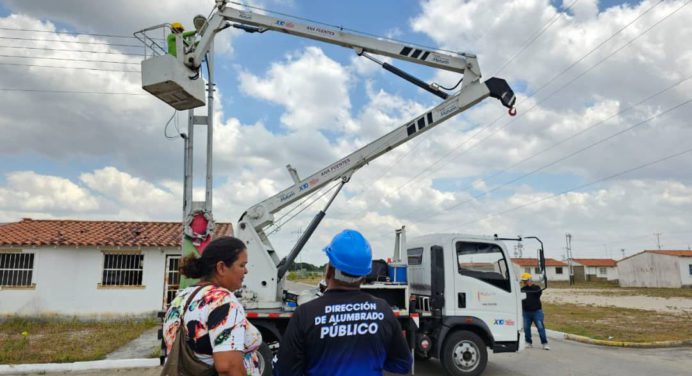 Alumbrada comunidad de San José en Maturín a través del 1×10