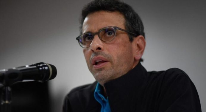 Capriles llama a la unidad y no abandonar el voto tras anuncio de fecha de elección presidencial