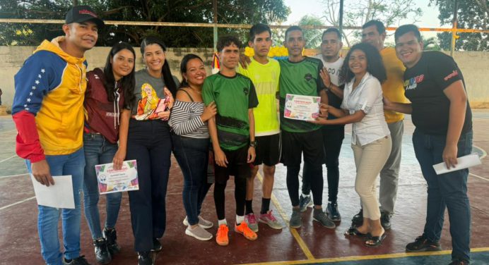 Culminó mes de la juventud con actividad especial en Santa Bárbara