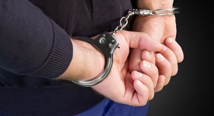 Detenido por golpear a su pareja delante de sus dos hijos en Guanaguana