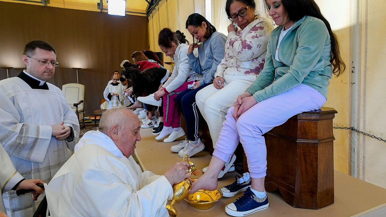 Pope Francis celebrated Holy Thursday by washing the feet of 12 inmates