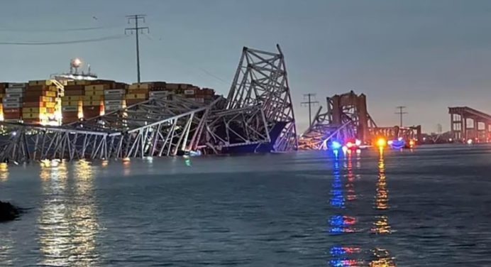 En Baltimore siete personas están desaparecidas tras colapso de un puente