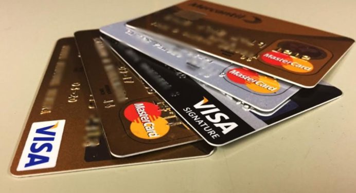 ¡En cinco pasos! Aumenta el límite de tu tarjeta de crédito