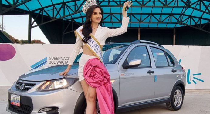 Entregan carro cero kilómetros a la Reina del Carnaval de Maturín 2024