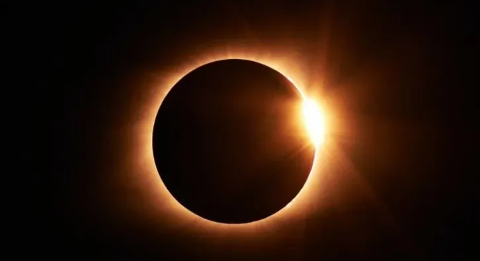 Faltan pocos días para el gran eclipse total de Sol