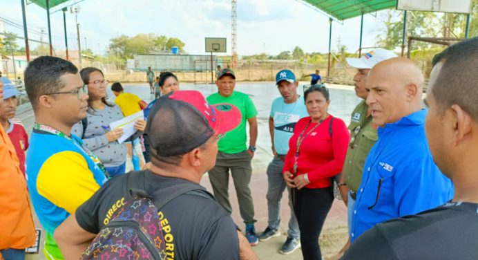 Inspeccionan condición de los espacios para el deporte en Uracoa