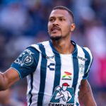 Hat trick de Salomón Rondón metió al Pachuca en los cuartos