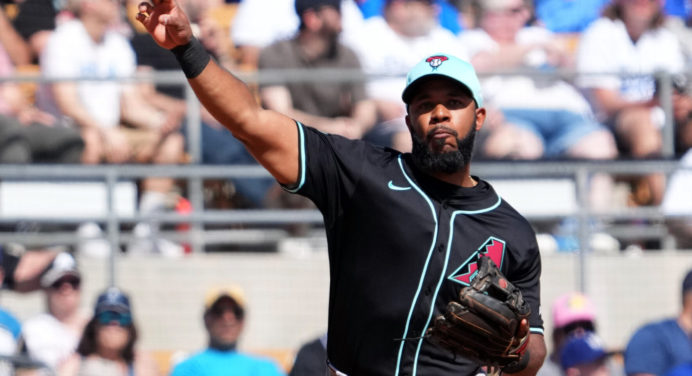 Elvis Andrus fue dejado en libertad por los Cascabeles de Arizona
