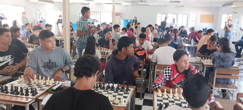 They successfully compete in the state classical and blitz chess tournament