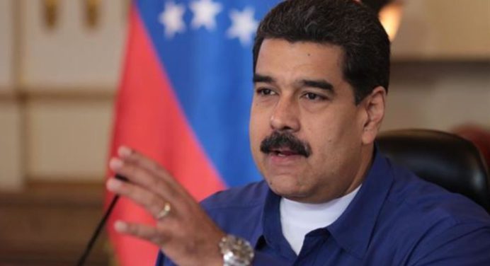 Maduro anuncia medidas para reducir impuestos a instituciones religiosas
