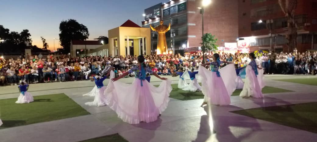 mas de 350 bailarines participaron en la gala de la danza en maturin laverdaddemonagas.com gala2