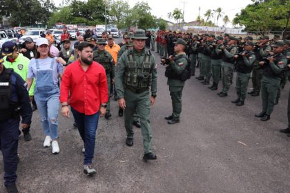 Gobernador Ernesto Luna desplegó más de 5 funcionarios en operativo Semana Santa Segura 2024