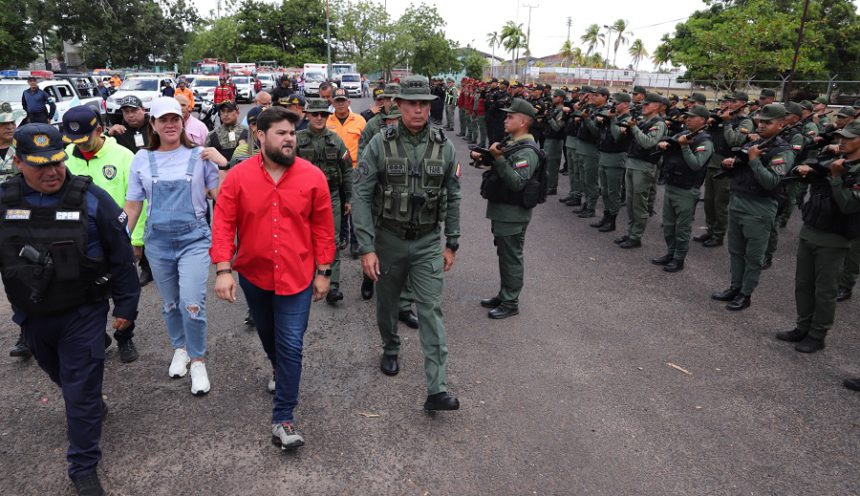 Gobernador Ernesto Luna desplegó más de 5 funcionarios en operativo Semana Santa Segura 2024