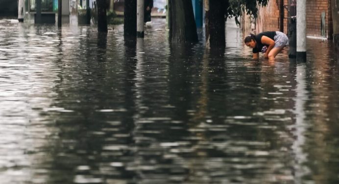 Una mujer perdió la vida en fuertes tormentas de Argentina