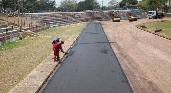 Avanza primera fase de rehabilitación de la pista de atletismo del Polideportivo de Maturín