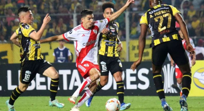 Deportivo Táchira no pudo contra River Plate en Pueblo Nuevo