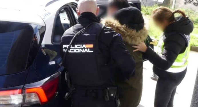 La policía española rescata a 23 víctimas de explotación sexual procedentes de Colombia