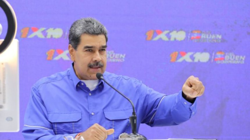 Maduro nombra padrinos para el 1X10 en tres estados