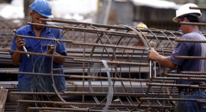 Movilización de trabajadores el 1-May en exigencia de incremento salarial