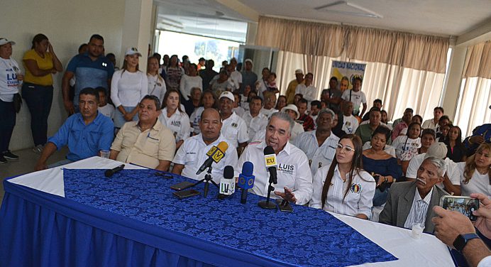 Luis Eduardo Martínez propone aumento salarial y de pensiones de cara al 28-J