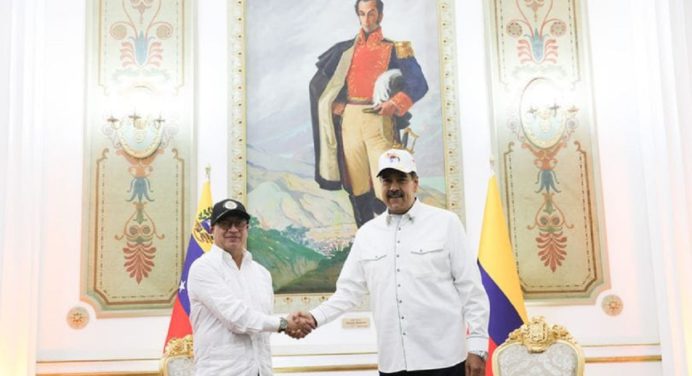 Presidentes de Venezuela y Colombia revisaron relación bilateral