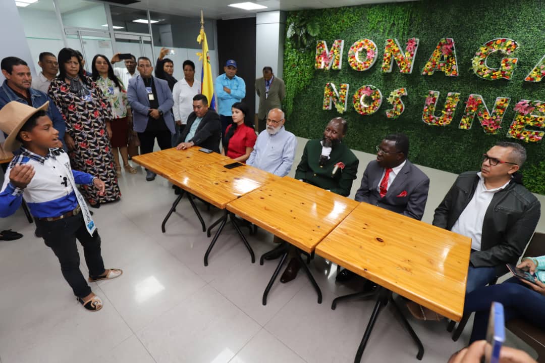 profeta david owuor trae a monagas el poder de la fe para sanar laverdaddemonagas.com owuor6