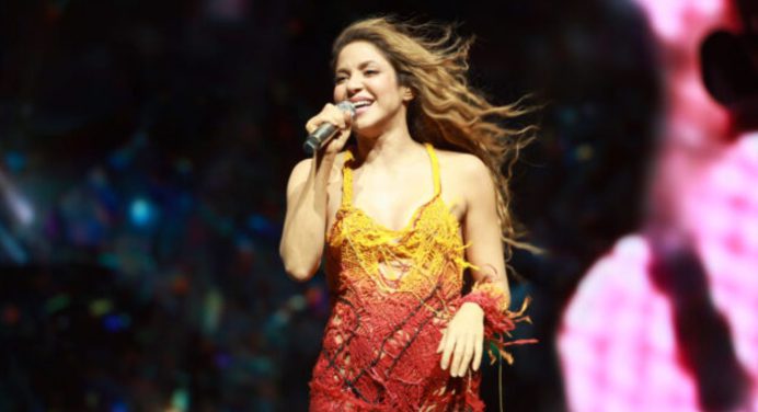 Shakira añadió nuevas fechas a su gira «Las mujeres ya no lloran» 