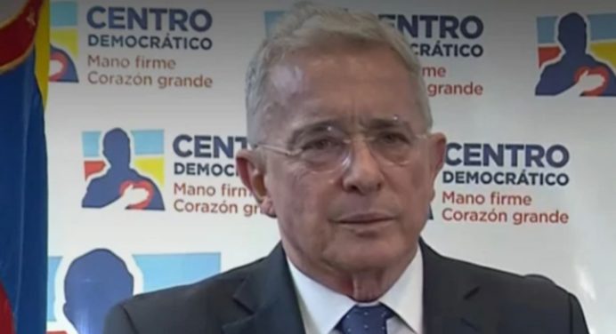 Uribe será enjuiciado por soborno de testigos y fraude procesal