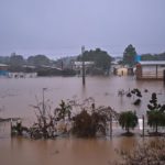 por inundaciones en Brasil