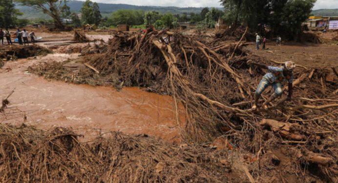 Devastadoras inundaciones en Kenia cobran 228 vidas