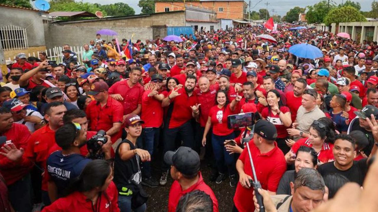 Diosdado Cabello marchó en Caicara en rechazo a las sanciones