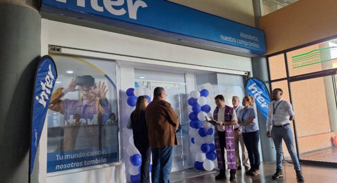 Inter inauguró oficina de atención al cliente en el c.c. Petroriente